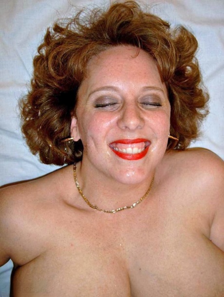 Fat redhead Curvy Claire sucking a small cock &titty fucking with her BBW tits - pornpics.de