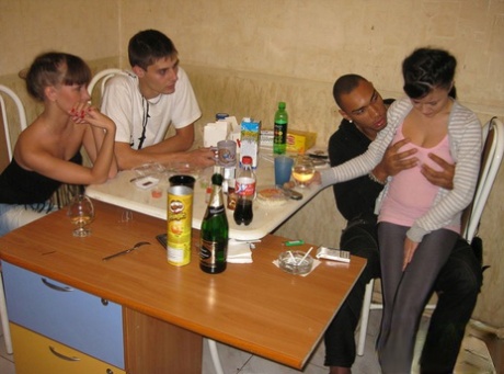 Horny teens swap partners during a foursome after a night of drinking - pornpics.de