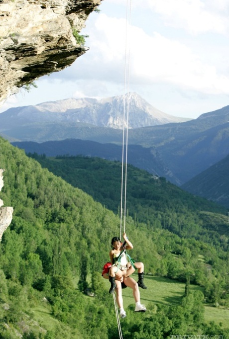 Hot Asian mountain climber sucks her guide