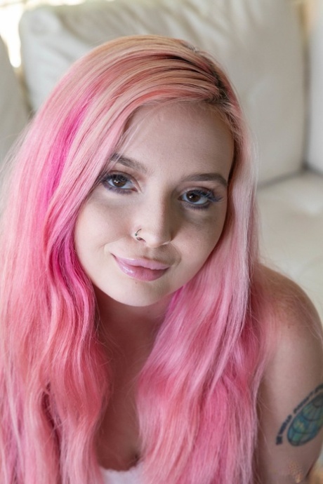 Cute girl with pink hair and pierced nipples pleasures a cock in POV mode - pornpics.de