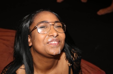 Ebony Cum Body - Ebony Glasses Cum Face Porn Pics & Naked Photos - pornpics.de