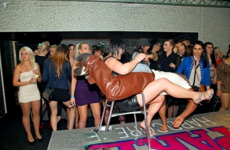 Party going chicks get up on stage and have sex with the male strippers - pornpics.de