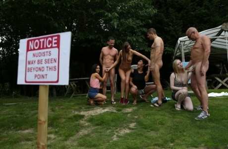 British chicks give CFNM blowjobs after discovering nude campers