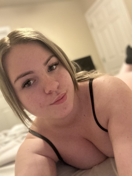 OnlyFans Kayla Bumsy