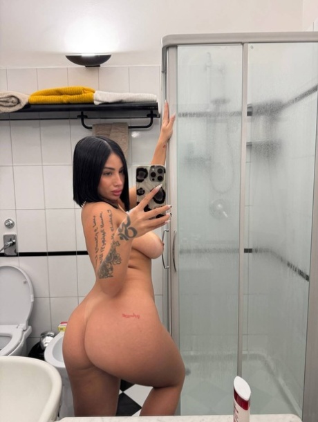 OnlyFans Leyla Amari 特写 Leyla Amari 裸照