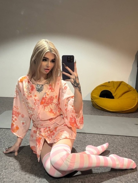 OnlyFans Sofaaaaaaaaaa Sofaaaaaaaaaa