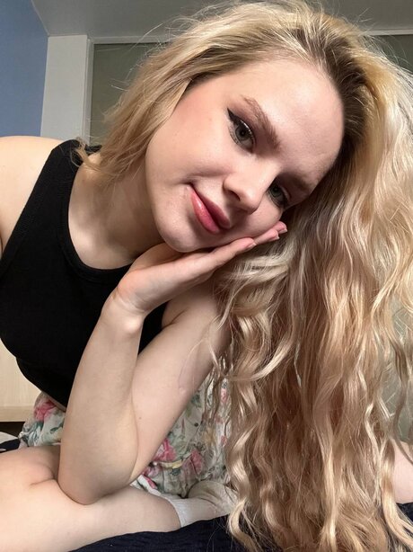 OnlyFans Alice Sparkle Alice Sparkle
