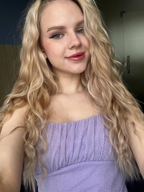OnlyFans Alice Sparkle Alice Sparkle