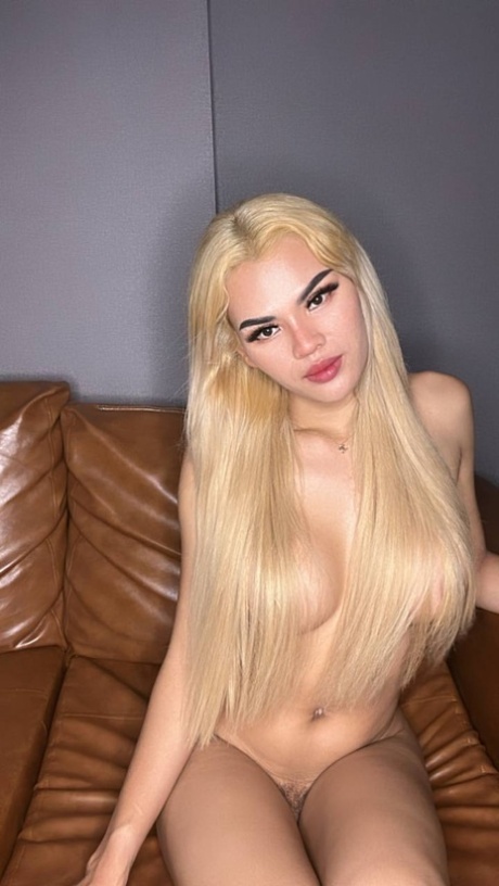 Pretty shemale Petite Trans Beauty flaunts her big tits in a sexy compilation