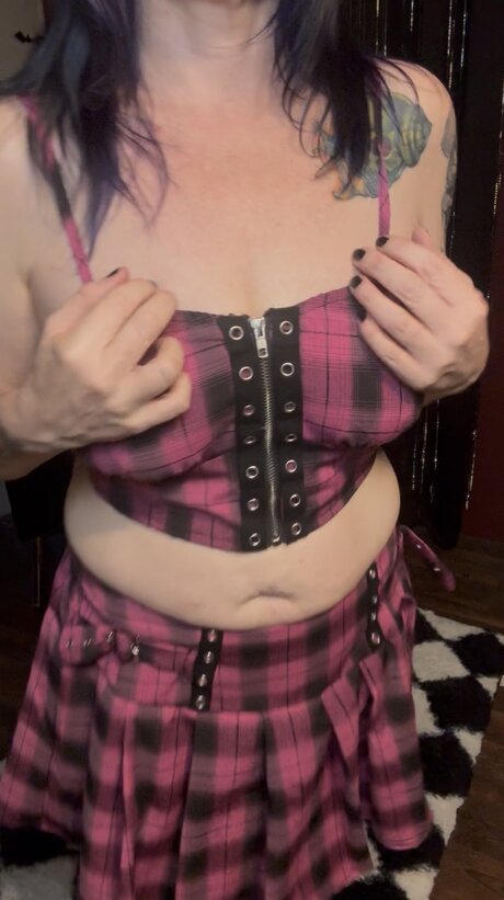 OnlyFans Smalltownghoul Hot Gallery