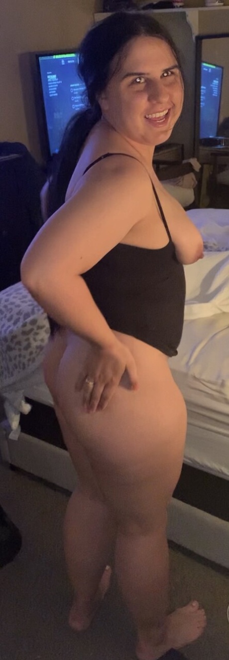 Naughty chubby wife poses naked, toys her cunt & sucks a dick before riding it