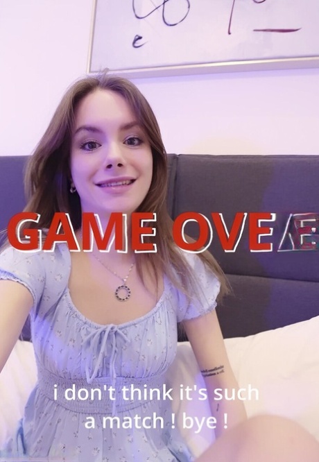 由 Liz Ocean Hot Gallery 表演的互动 POV