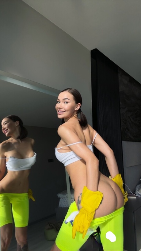 OnlyFans Margo Margarita performed by Margo Margarita Nude XXX