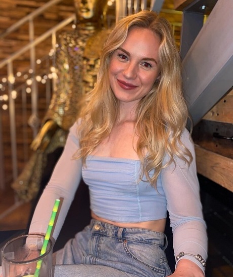 OnlyFans Hattie HJ 123 以 Hattie HJ 123 色情图片为特色