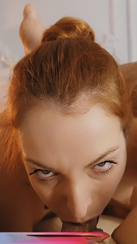 Liz Rainbow 主演的互动 POV 性爱照片