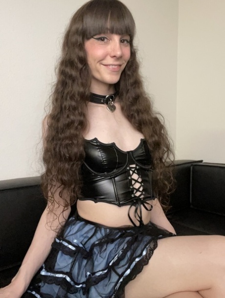 OnlyFans Samly Pee Pee 表演的 Samly Pee Pee 热门图库