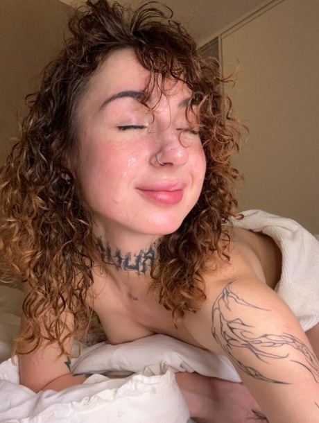 OnlyFans Curly Polly