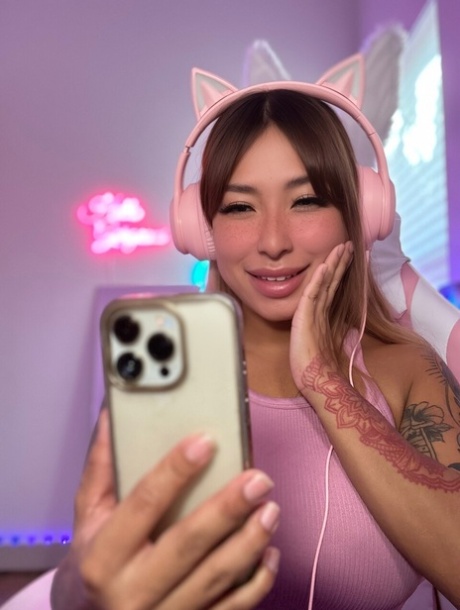 OnlyFans Riley Swift 表演的 Riley Swift 性爱图片