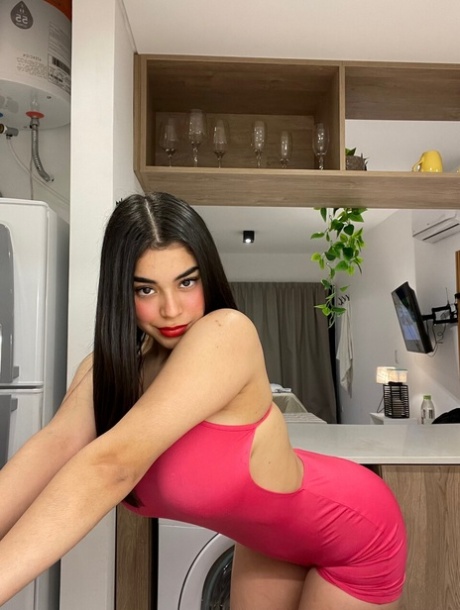 OnlyFans Sweetie Angelina performed by Sweetie Angelina Nude Pictures