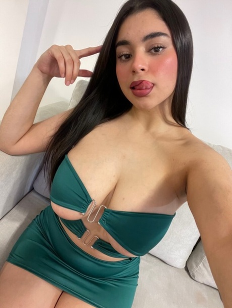 OnlyFans Sweetie Angelina performed by Sweetie Angelina Sex Pictures