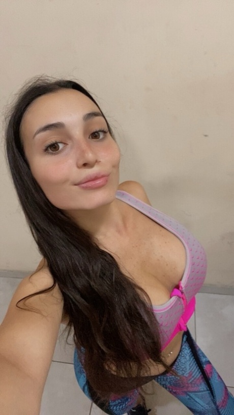 OnlyFans Maria Luna 18 由 Maria Luna 18 XXX Pics 表演