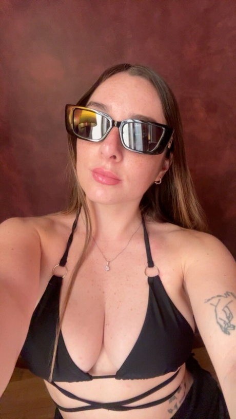 OnlyFans Sara Core 特色 Sara Core 色情图片