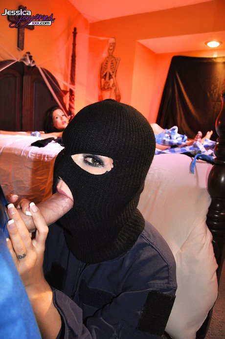 Masked Jessica Jaymes and criminal team up and sexually assault Randi Wright