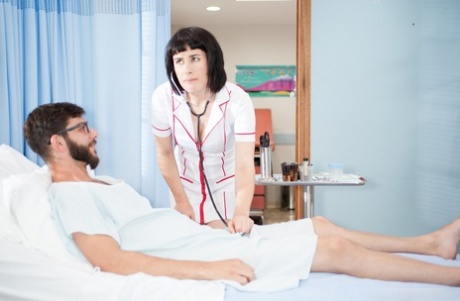 Nurse Olive Glass blows off her patient and rides her hairy pussy on his rod - pornpics.de