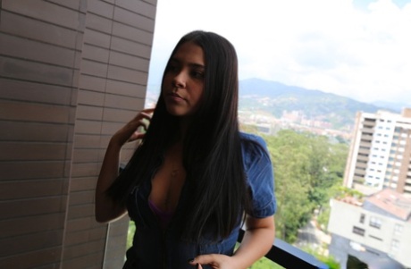 Attractive Latina Ivana Bolivar strips to her purple lingerie and fucks in POV - pornpics.de