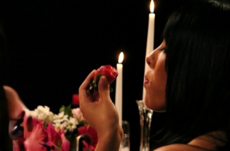 由 Alexa Von Tess、Isis Love、Lorena Sanchez 主演的 Fucking Machines 裸照
