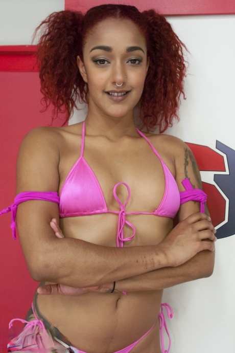 Ultimate Surrender performed by Daisy Ducati, Mia Little Naked Images