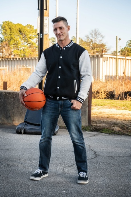 Bromo Jax Thirio,瑟拉克斯