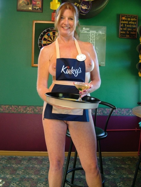 College Waitress Nude - Waitress Porn Pics & Naked Photos - PornPics.com