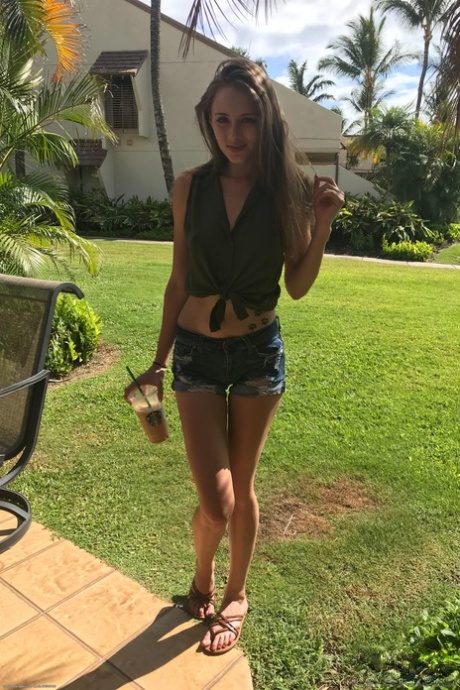 Skinny teen Kyler Quinn flashes her intimate parts in a public compilation - pornpics.de