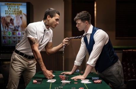 Männer Com Ashton Summers, Finn Harding