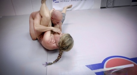 Chubby Savannah Fox gets roughly fucked by her wrestling partner