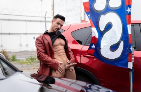 由 Reese Rideout、Spikey Dee 表演的 Men Com XXX Images
