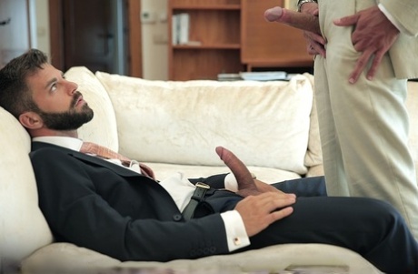 Hunky gay men Hector de Silva & Massimo Piano blow each other & have anal sex