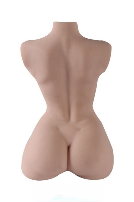 无腿无头的性玩偶，展示她丰满的乳房和大屁股