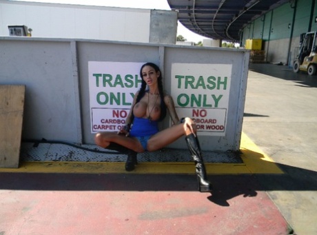 Latina slut Angelina Valentine flashes her fake tits and panties in public - pornpics.de