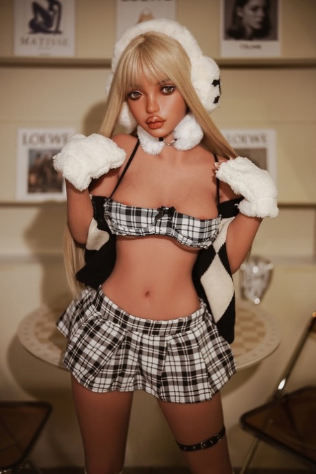BestRealDoll Nude Photos