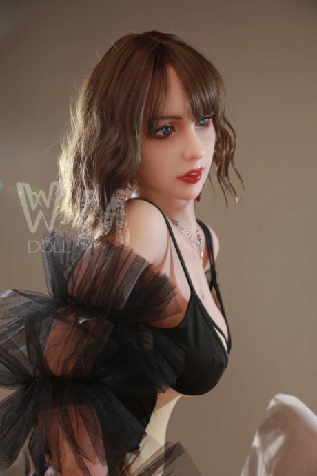 Mai Love Doll XXX Images