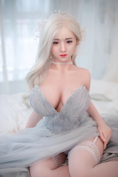 Mai Love Doll Naked Images