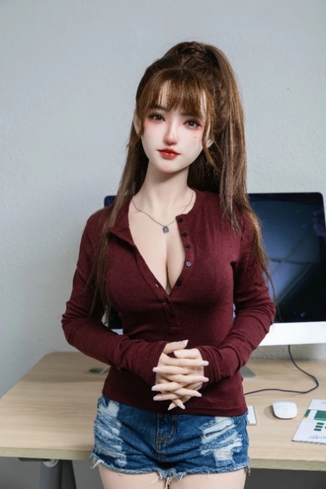 Mai Love Doll Porn Pictures