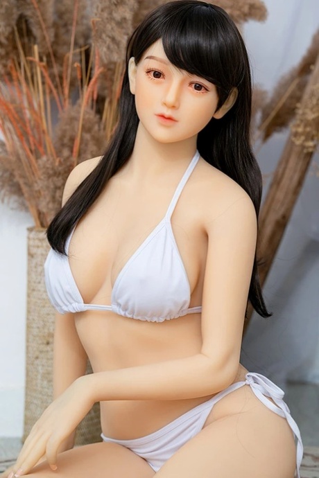 Mai Love Doll Naked Pictures