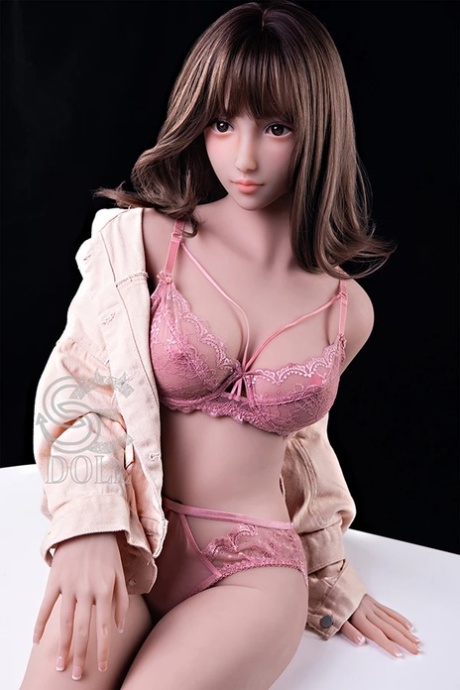 Mai Love Doll Naked Gallery