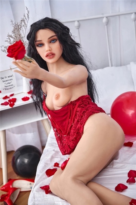 Mai Love Doll Naked Porn Pics