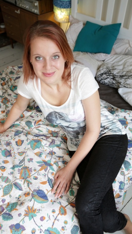 Ersties starring Barbara XXX Porn Pics