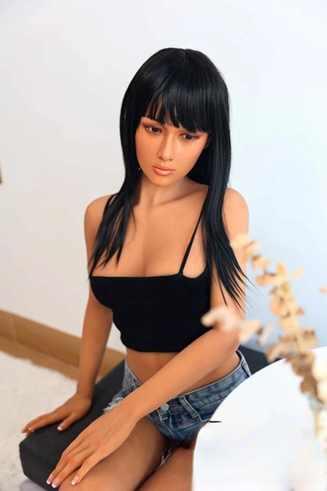 Mai Love Doll Porn Gallery