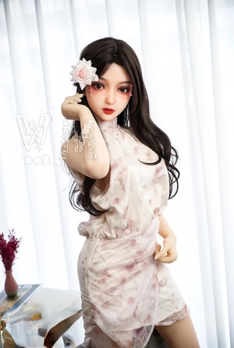 Mai Love Doll 色情画廊